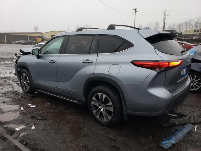 5TDGZRBH4MS089909 - 2021 TOYOTA HIGHLANDER XLE BLUE photo 2