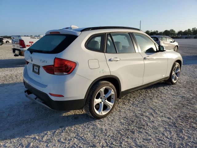 WBAVM5C58EVV92740 - 2014 BMW X1 XDRIVE35I WHITE photo 3