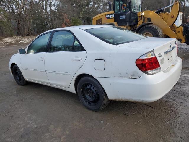 4T1BE32K75U566596 - 2005 TOYOTA CAMRY LE WHITE photo 2