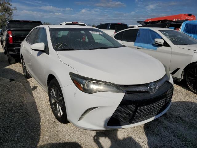 4T1BF1FK5FU044935 - 2015 TOYOTA CAMRY LE WHITE photo 4