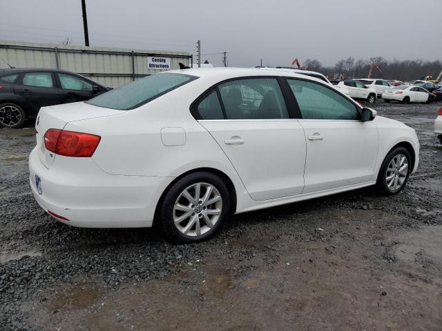 3VWD17AJ7EM373102 - 2014 VOLKSWAGEN JETTA SE WHITE photo 3