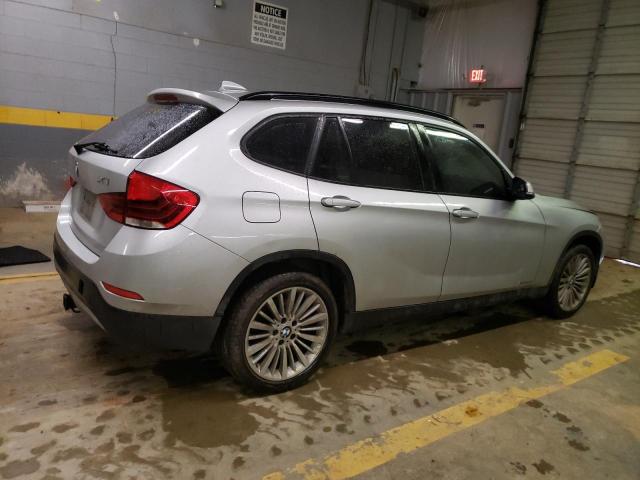 WBAVM1C57EVW48613 - 2014 BMW X1 SDRIVE28I SILVER photo 3