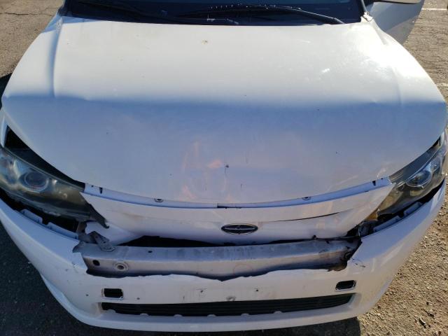 JTKJF5C78D3058251 - 2013 TOYOTA SCION TC 白色 照片 11