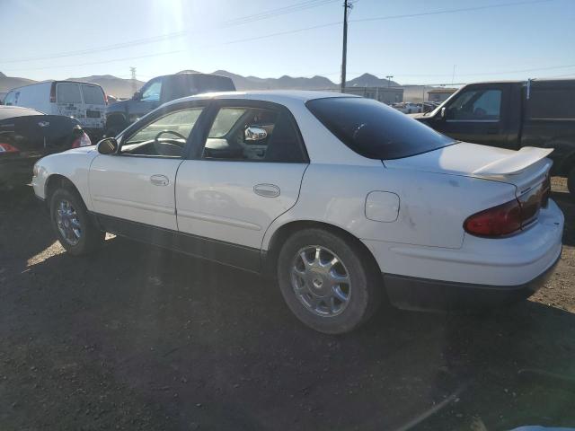 2G4WF551711309277 - 2001 BUICK REGAL GS WHITE photo 2