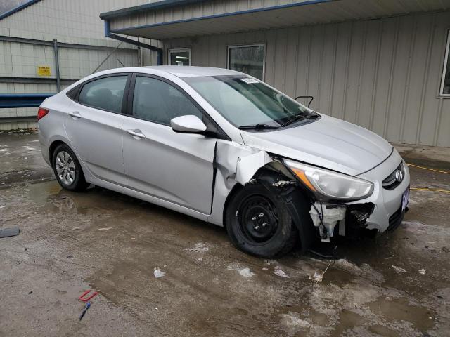 KMHCT4AE4HU216827 - 2017 HYUNDAI ACCENT SE SILVER photo 4