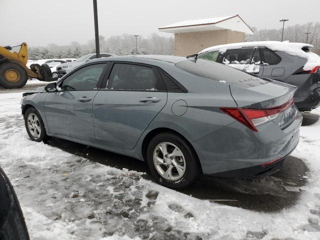 KMHLL4AG6NU329319 - 2022 HYUNDAI ELANTRA SE GRAY photo 2