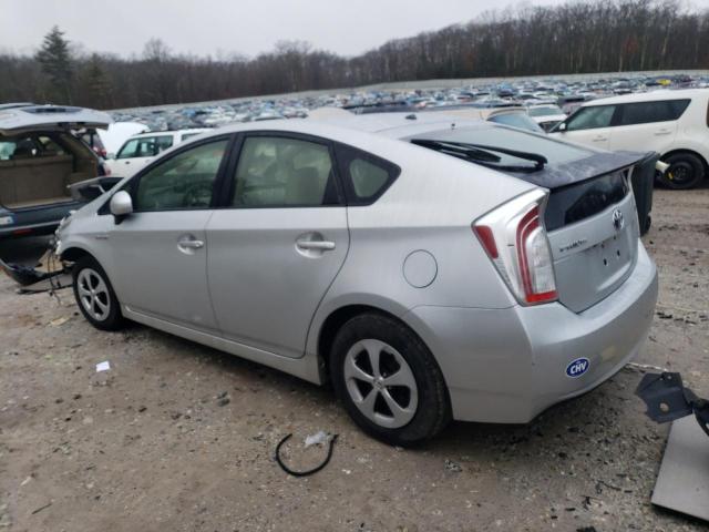 JTDKN3DU0F0448935 - 2015 TOYOTA PRIUS SILVER photo 2