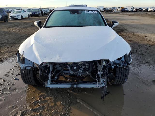 JTHCA1D22M5110549 - 2021 LEXUS IS 300 WHITE photo 5