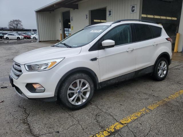 1FMCU0GD4JUC58506 - 2018 FORD ESCAPE SE WHITE photo 1