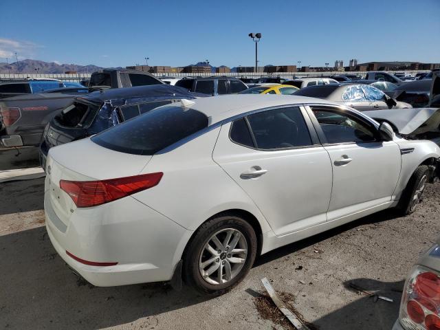 KNAGM4A79B5181883 - 2011 KIA OPTIMA LX WHITE photo 3