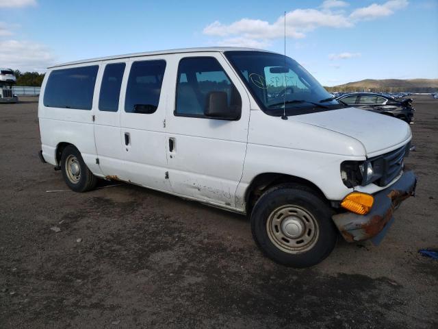 1FMRE11W15HB31217 - 2005 FORD ECONOLINE E150 WAGON WHITE photo 1