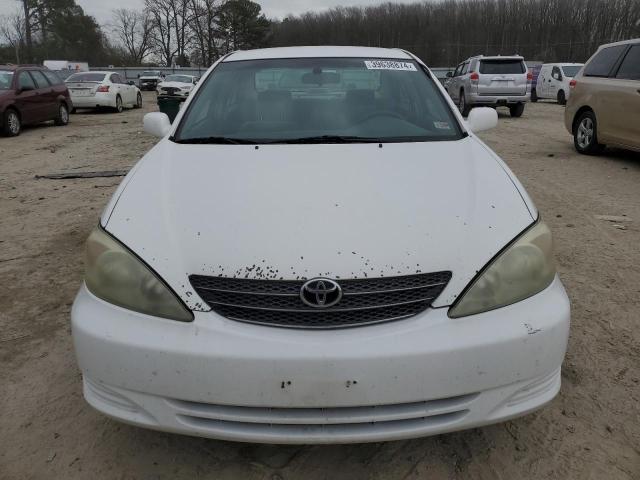 4T1BE32K23U211011 - 2003 TOYOTA CAMRY LE WHITE photo 5