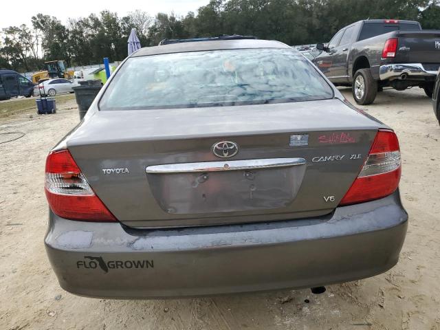 4T1BF32K52U529572 - 2002 TOYOTA CAMRY LE GRAY photo 6