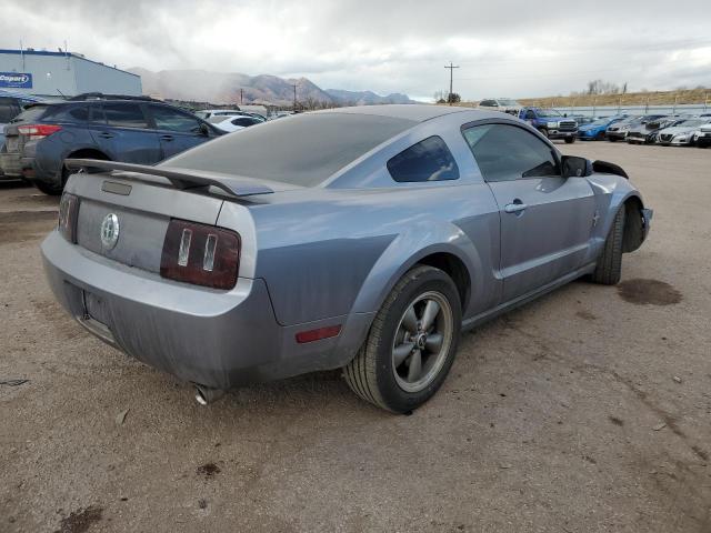 1ZVFT80N665133401 - 2004 FORD MUSTANG GRAY photo 3