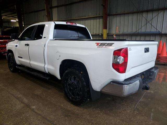 5TFRW5F1XHX212538 - 2017 TOYOTA TUNDRA DOUBLE CAB SR/SR5 WHITE photo 2