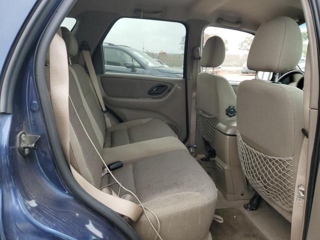 1FMYU04122KD51196 - 2002 FORD ESCAPE XLT BLUE photo 11