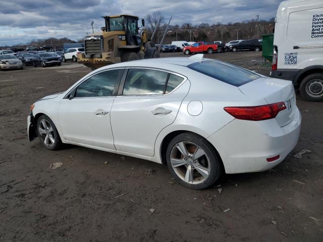 19VDE1F53DE009132 - 2013 ACURA ILX 20 PREMIUM WHITE photo 2