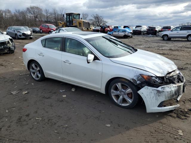 19VDE1F53DE009132 - 2013 ACURA ILX 20 PREMIUM WHITE photo 4