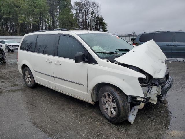 2A8HR54149R550337 - 2009 CHRYSLER TOWN & COU TOURING WHITE photo 4