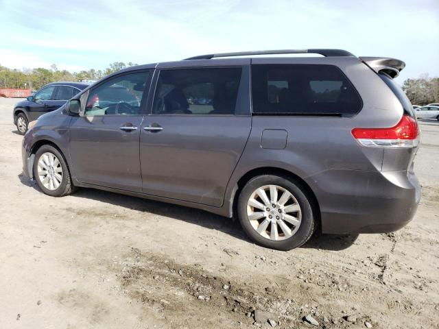 5TDYK3DC3CS197508 - 2012 TOYOTA SIENNA XLE GRAY photo 2