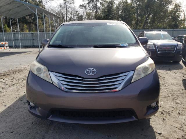 5TDYK3DC3CS197508 - 2012 TOYOTA SIENNA XLE GRAY photo 5