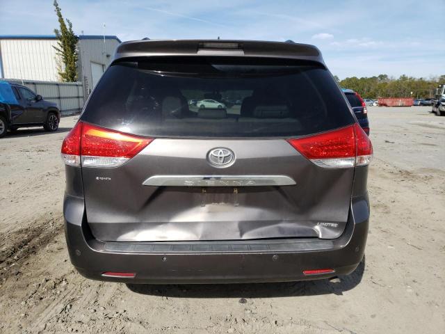 5TDYK3DC3CS197508 - 2012 TOYOTA SIENNA XLE GRAY photo 6