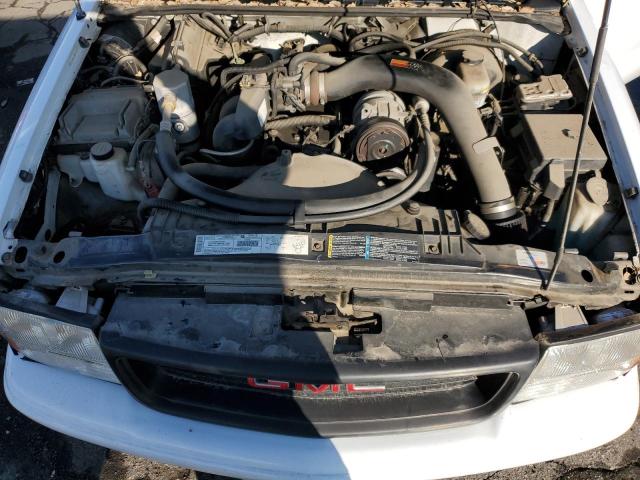 1GTCS19H538115592 - 2003 GMC SONOMA WHITE photo 11