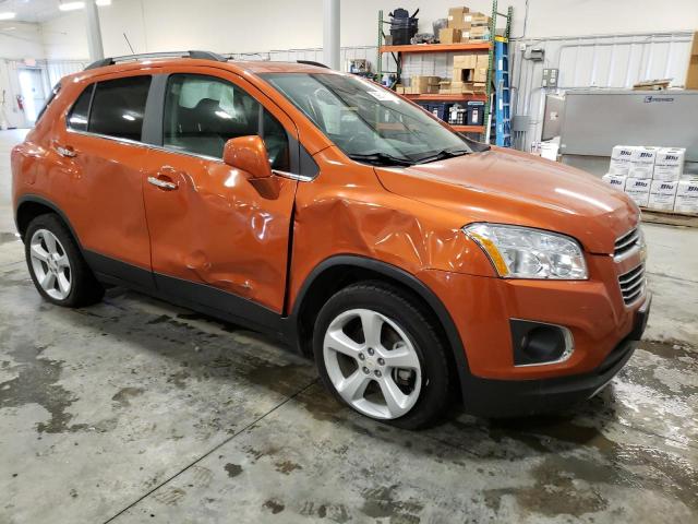 KL7CJTSB2FB115154 - 2015 CHEVROLET TRAX LTZ ORANGE photo 4