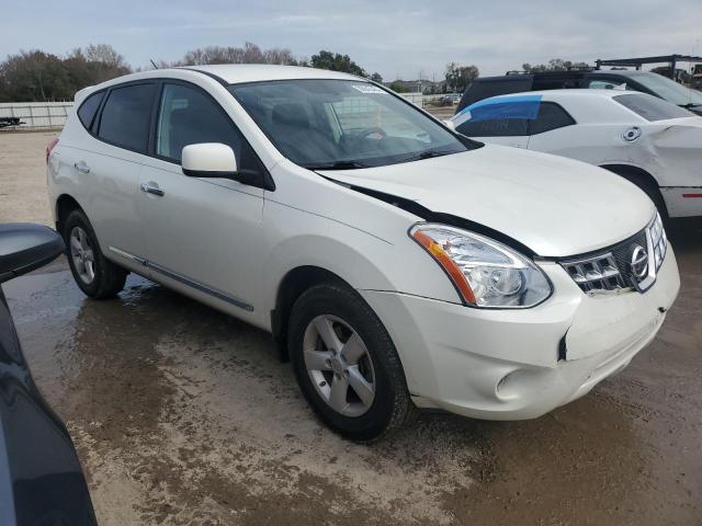 JN8AS5MT9DW013711 - 2013 NISSAN ROGUE S WHITE photo 4