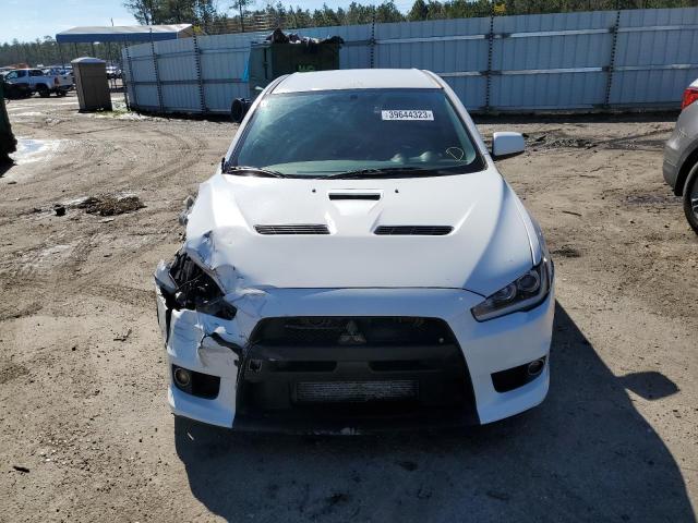 JA32W8FV3CU012437 - 2012 MITSUBISHI LANCER EVOLUTION GSR WHITE photo 5