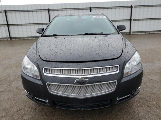 1G1ZE5E78AF262366 - 2010 CHEVROLET MALIBU LTZ ნაცრისფერი ფოტო 5