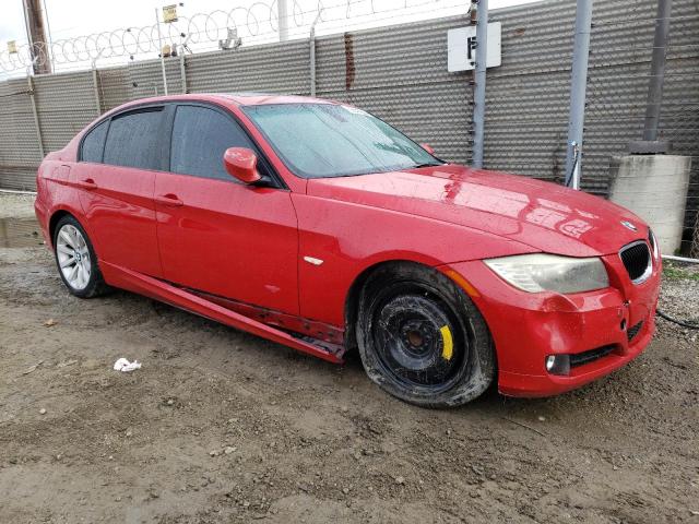 WBAPH7C51BE681425 - 2011 BMW 328 I RED photo 4