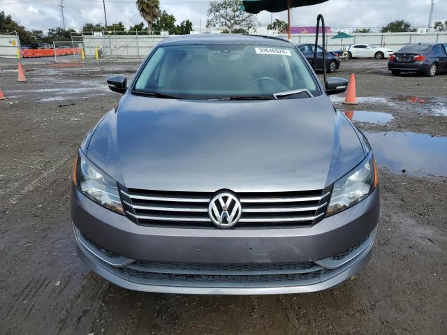 1VWBT7A30EC062759 - 2014 VOLKSWAGEN PASSAT SE GRAY photo 5