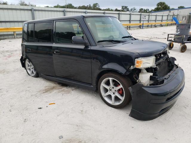 JTLKT334464100706 - 2006 TOYOTA SCION XB BLACK photo 4