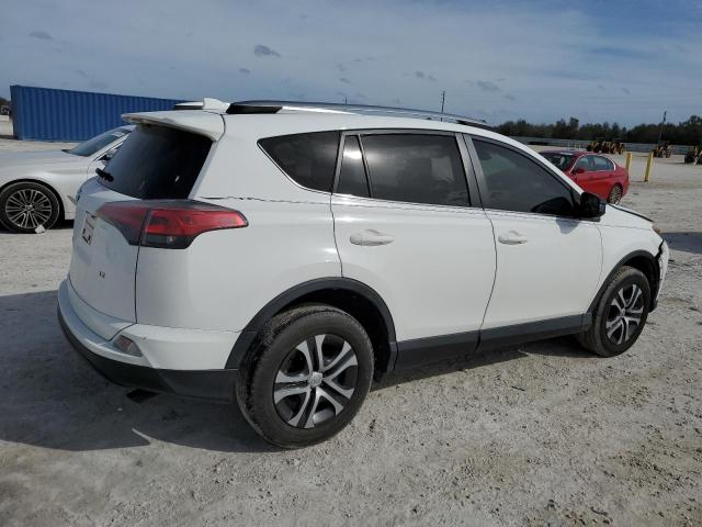 JTMZFREV7JJ212873 - 2018 TOYOTA RAV4 LE WHITE photo 3