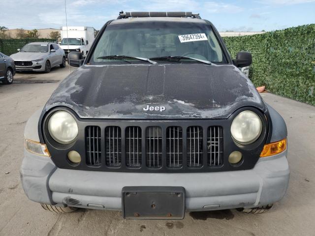 1J4GL48K95W584660 - 2005 JEEP LIBERTY SPORT BLACK photo 5