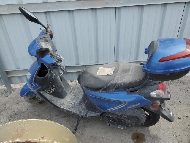 LYDY7TBB1P1500044 - 2023 YIBEN 7 SERIES 蓝色 照片 5