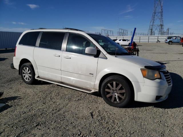 2A8HR54P88R838378 - 2008 CHRYSLER TOWN & COU TOURING თეთრი ფოტო 4