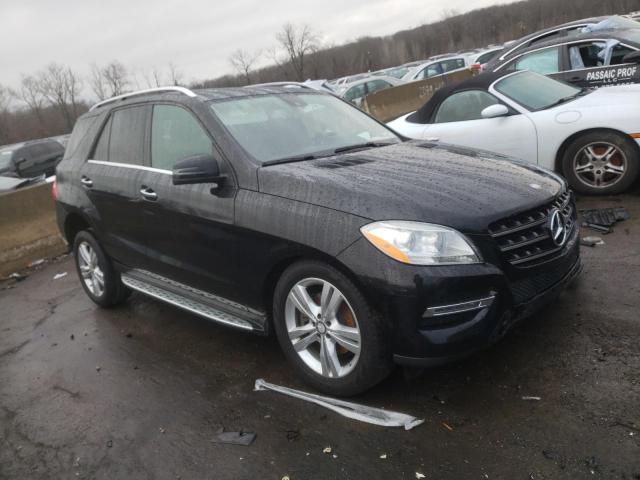4JGDA5HBXFA541959 - 2015 MERCEDES-BENZ ML 350 4MATIC BLACK photo 4