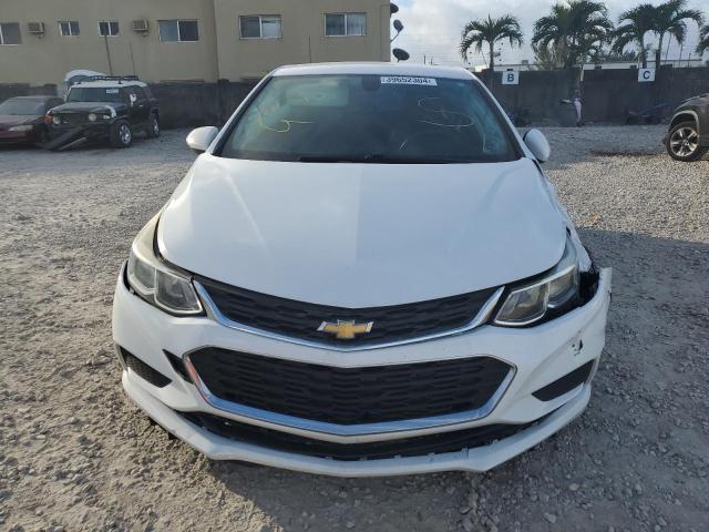 1G1BC5SMXH7132921 - 2017 CHEVROLET CRUZE LS WHITE photo 5