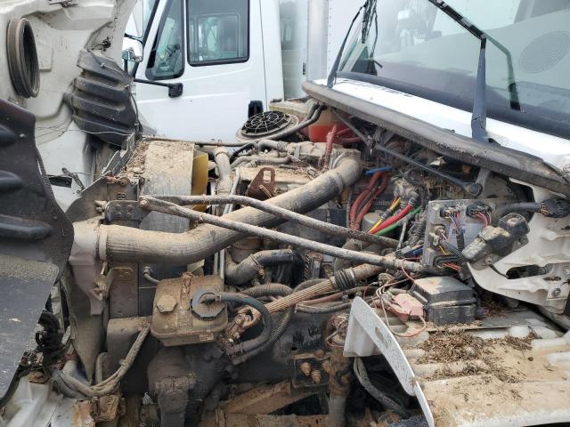 1FVACXCS65HV05202 - 2005 FREIGHTLINER M2 106 MEDIUM DUTY WHITE photo 7