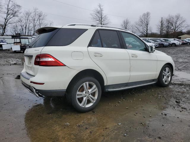 4JGDA5HB7DA144044 - 2013 MERCEDES-BENZ ML 350 4MATIC WHITE photo 3