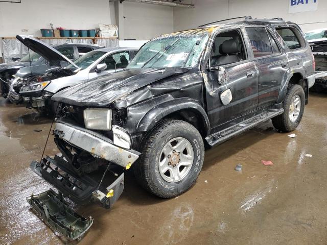 2002 TOYOTA 4RUNNER SR5, 