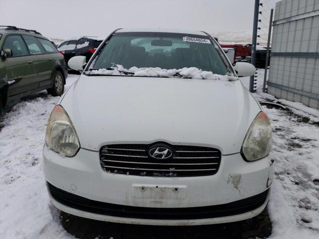 KMHCN46C49U330118 - 2009 HYUNDAI ACCENT GLS WHITE photo 5