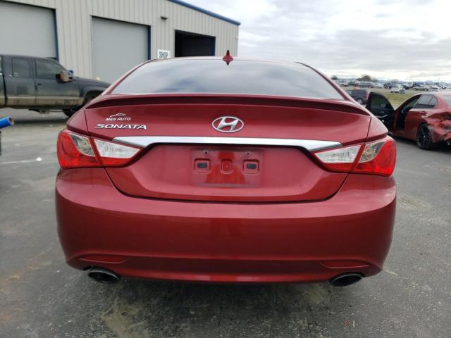 5NPEC4AC6DH765882 - 2013 HYUNDAI SONATA SE RED photo 6