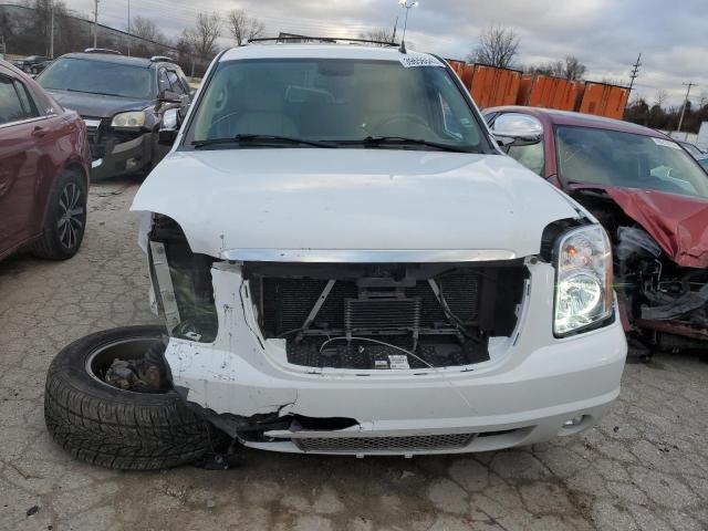 1GKFK63878J156152 - 2008 GMC YUKON DENALI WHITE photo 5