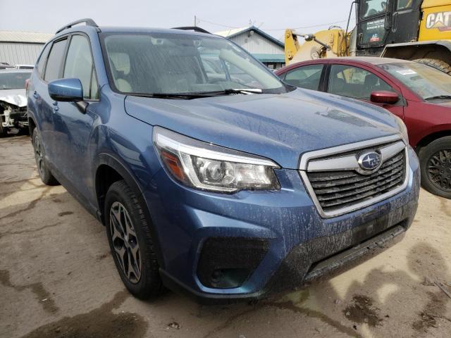 JF2SKAGC5KH464075 - 2019 SUBARU FORESTER PREMIUM BLUE photo 4