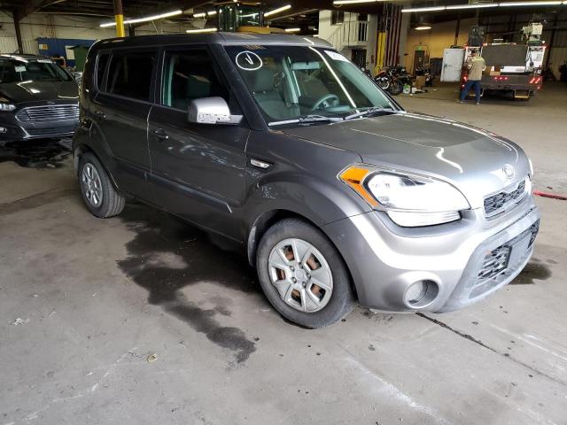 KNDJT2A54D7577192 - 2013 KIA SOUL GRAY photo 4