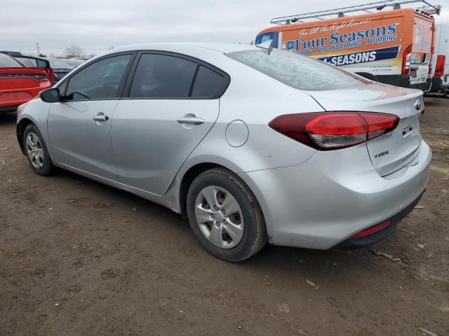 3KPFK4A77HE039890 - 2017 KIA FORTE LX SILVER photo 2