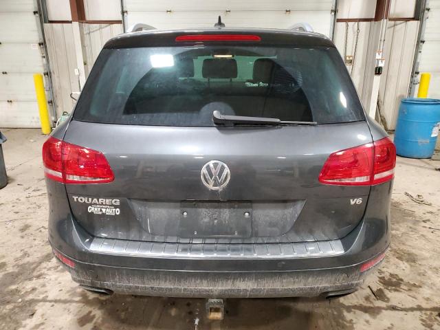 WVGEF9BP0DD012629 - 2013 VOLKSWAGEN TOUAREG V6 GRAY photo 6